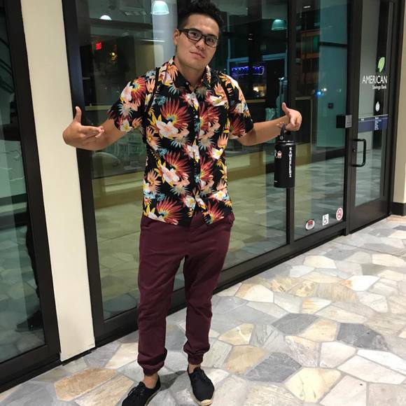 Meet your Posher, Kauila - Picture 1 of 1